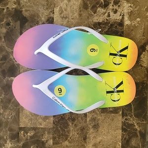 CalvinKlein Flipflops Size 9